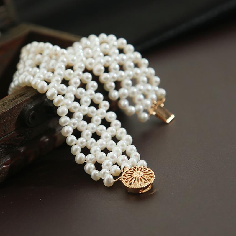 Sincere Love Pearl Bracelet