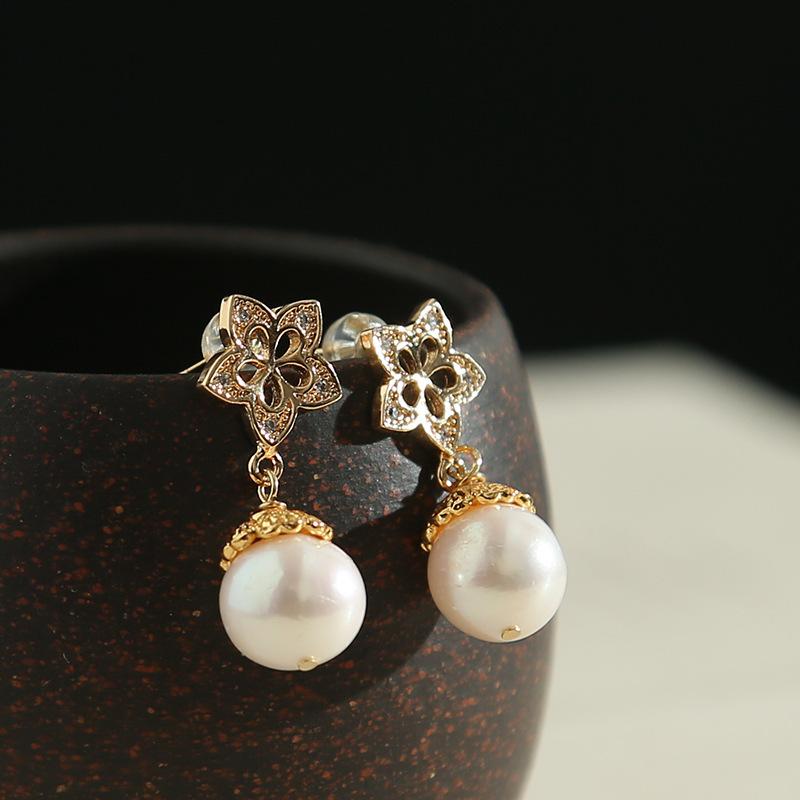 The Unmatchable Beauty Freshwater Pearl Earrings