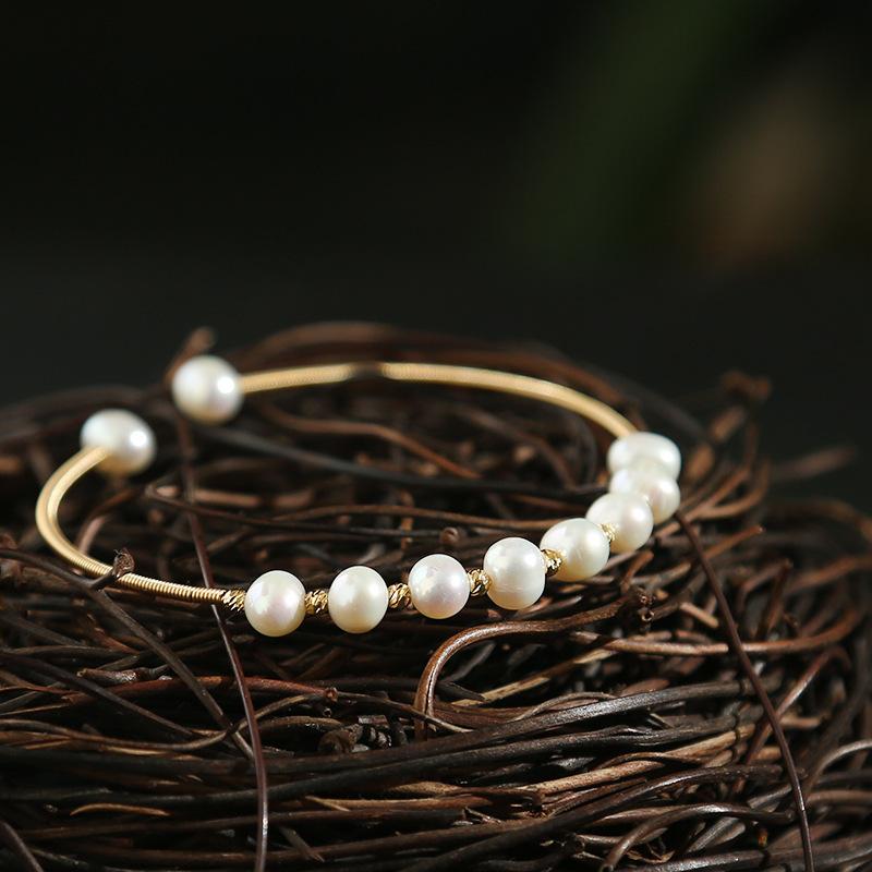 Trendy Statement Freshwater Pearl Bracelet